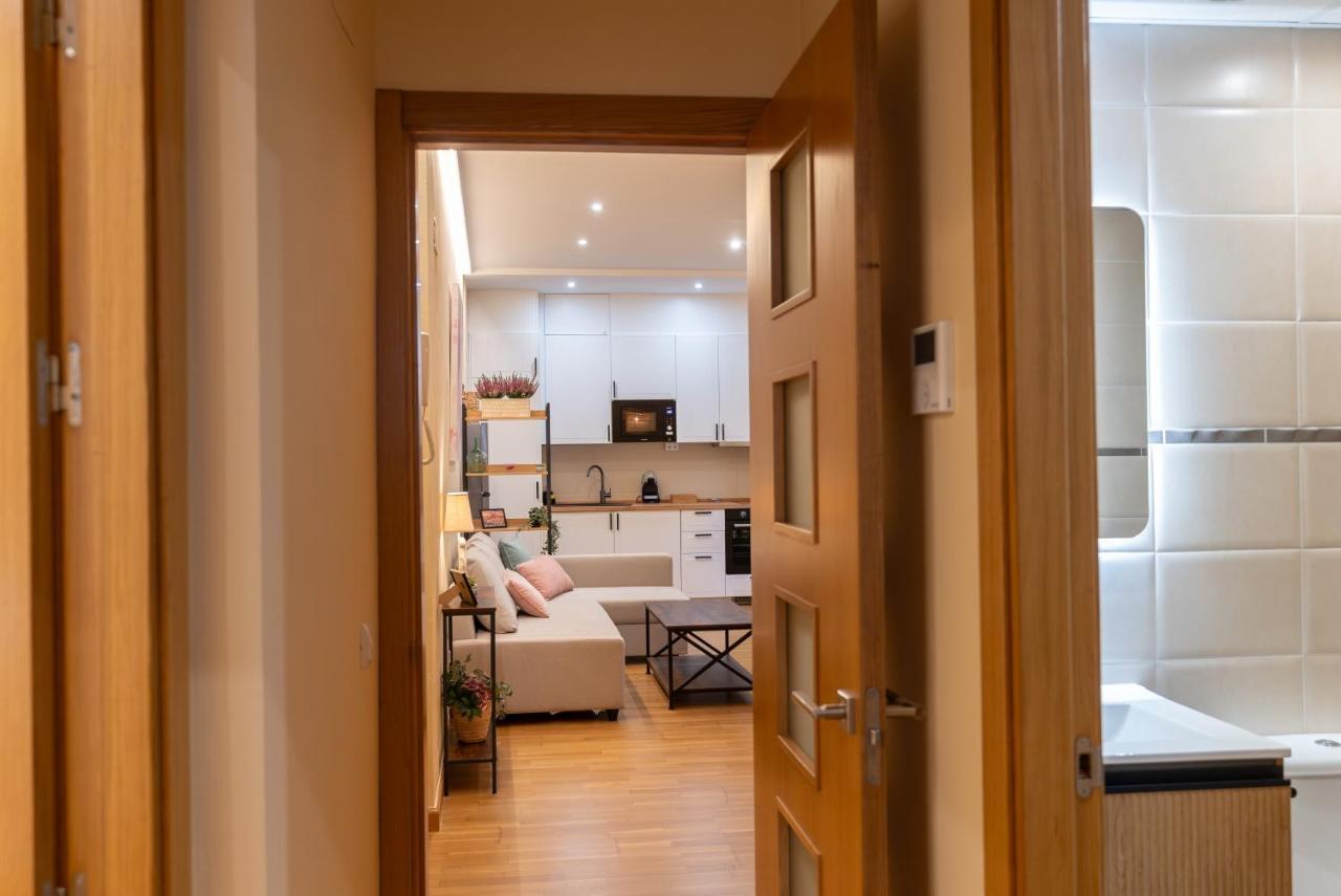 Apartamento Puerta De Cordoba- Exterior Con Balcones ภายนอก รูปภาพ